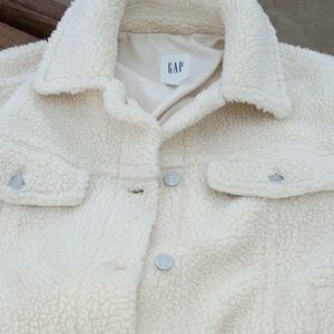 GAP Off-White Sherpa Jacket